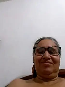 _candi Chat XXX in diretta