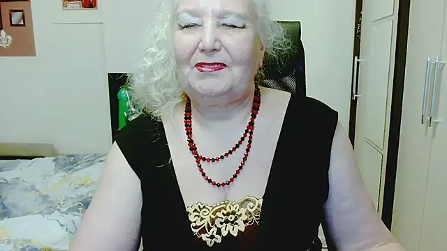 GrannyAlisa Live XXX-chat