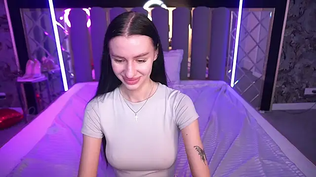 Chat +18 de Snow_WhiteeeX ao vivo