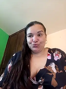 Zuleyka_69のライブXXXチャット