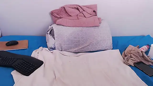 PurplePeach99のライブXXXチャット