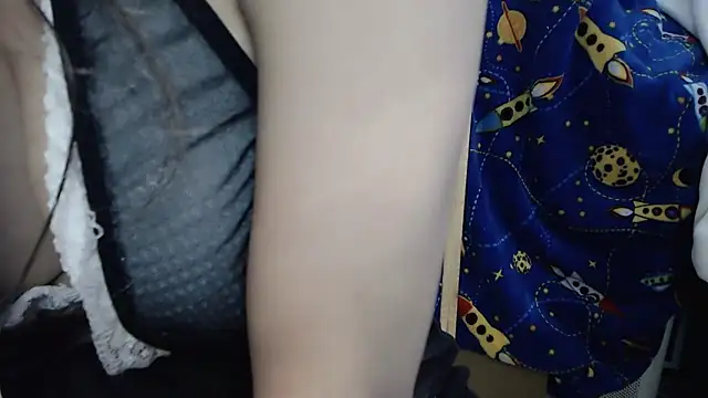 applelikesyou's Live XXX Chat