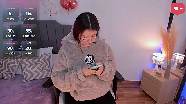 Amy_joones Live XXX-Chat