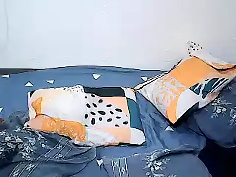 xxhottinybabe 现场XXX聊天