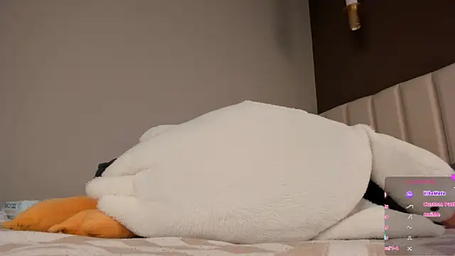 hellewkitty Chat XXX live