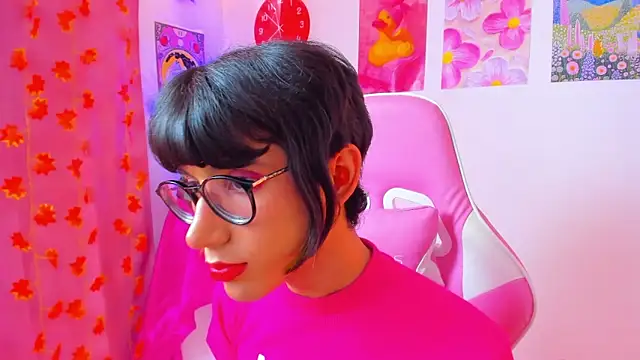 Madeline_21 Adlı Modelin Web Kamerası Şovu