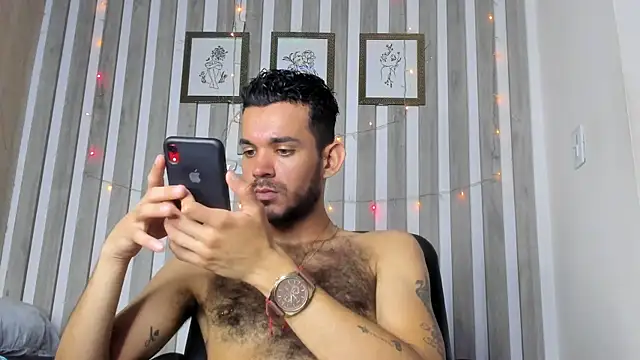 EthanGrey élő XXX-chatje