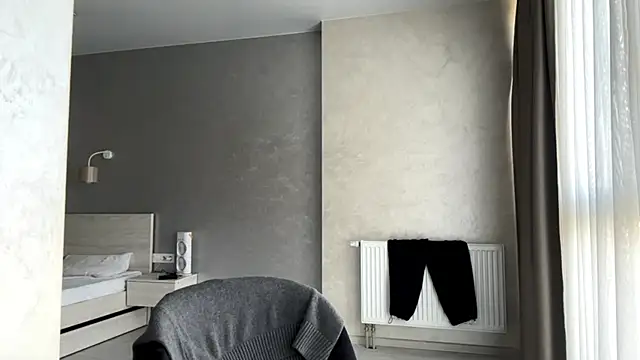 SoloFuryn Live XXX chat