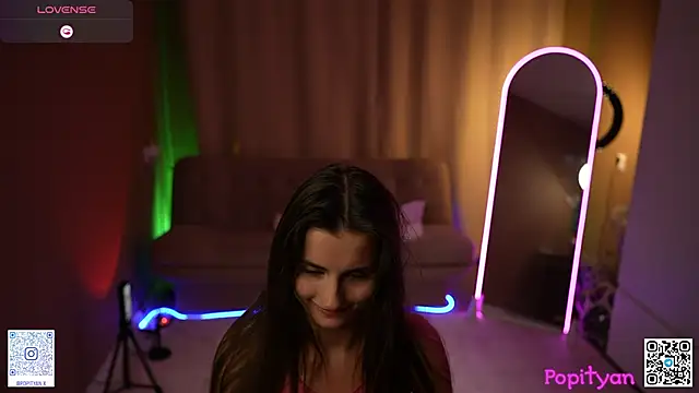 popityan1's Live XXX Chat