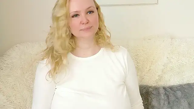 Chat +18 de Sarah4you ao vivo