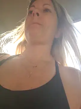 NikkiBlisss 라이브 XXX 채팅