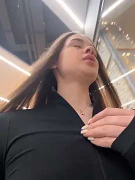 KristiRich Chat XXX live