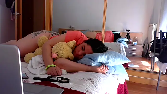 Cuquita83's Live XXX Chat