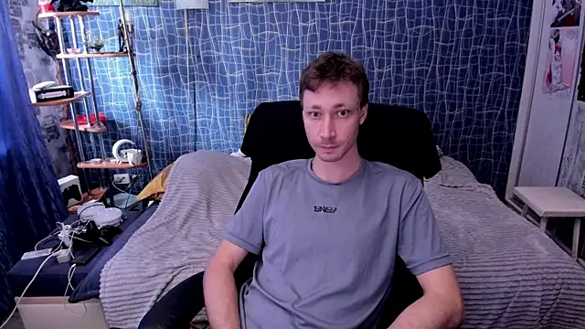 XXX chat uživo modela CuteBoy228