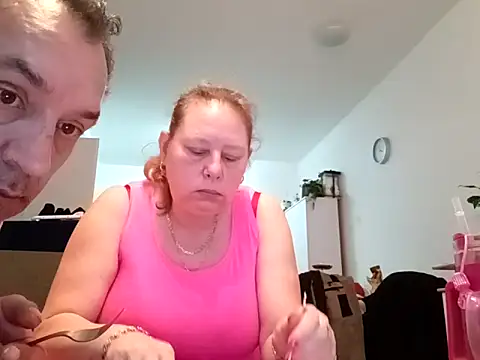 Jahudka47 Chat XXX in diretta