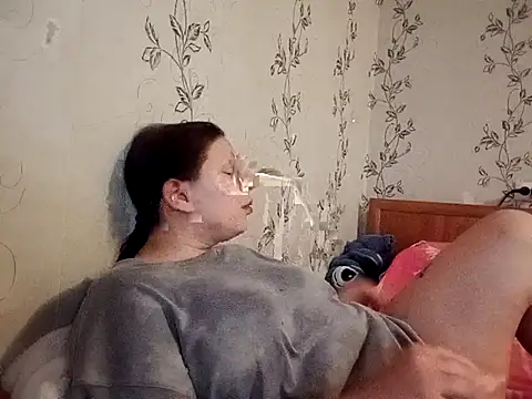 symmetryinvoid Webcam-Show