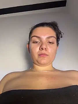 Eva_stark10のライブXXXチャット