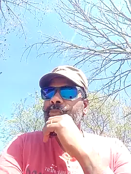 frenchblackc31 Show Webcam