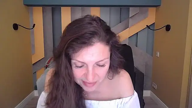 EllaLong's Webcam Show