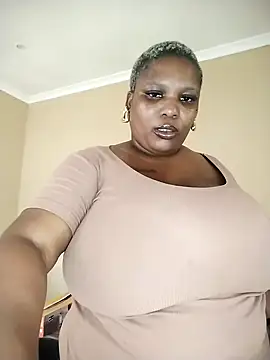 queenbusty Show Webcam