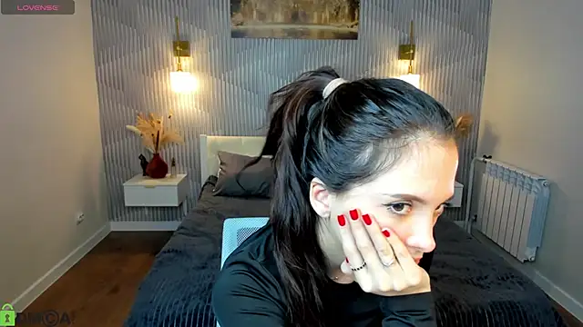 elise_robbie Chat XXX in diretta