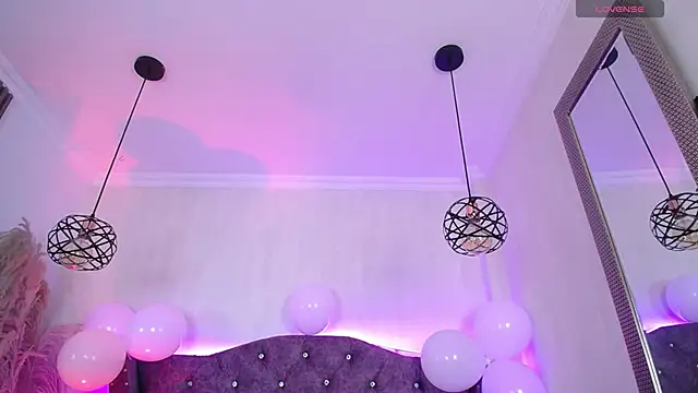 Lizza_Jones Webcamshow