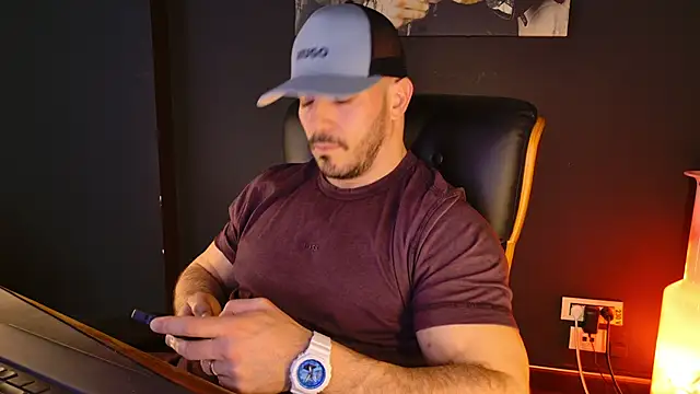 AngeloEric Live XXX-chat