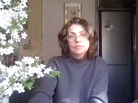 Baby-Matilda: απευθείας συνομιλία ΧΧΧ