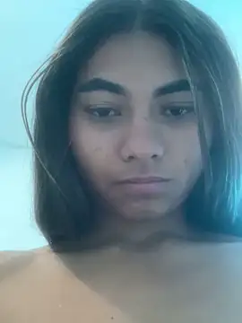 Pokazy przed kamerką – GeorgiandCoi