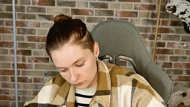 Chat +18 de LadyLolipop_ ao vivo