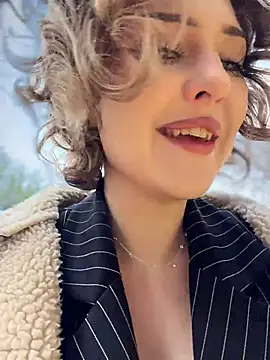 Chatroom XXX en direct de KellyKeler