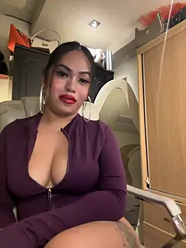 Show de BigDominaMia na webcam