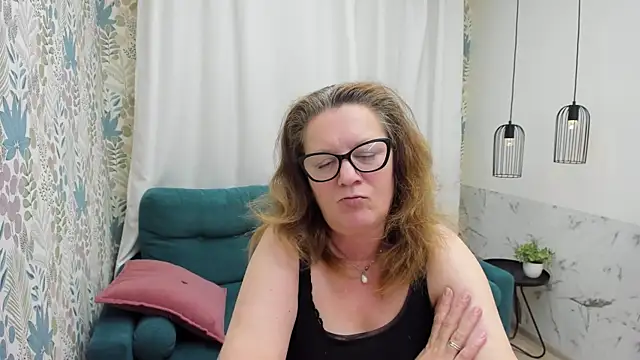 LeaPure 现场XXX聊天