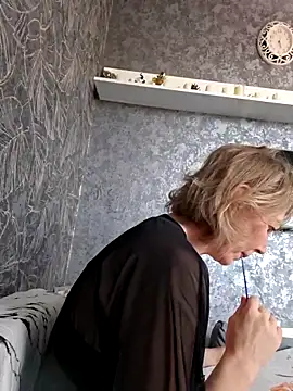 stellahere8's Live XXX Chat