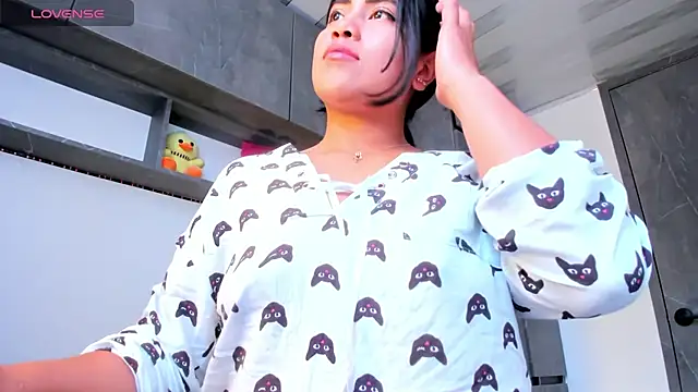 vickylatina_ Live XXX-chat