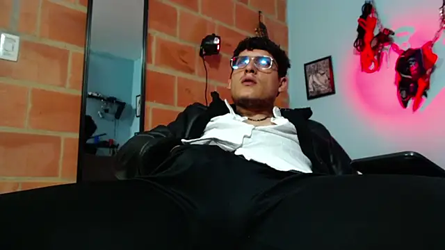 dom2travelersss webkamerás műsora