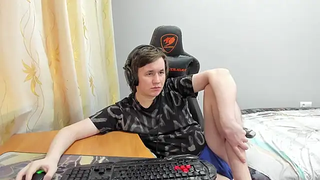 iliaskrisloveのウェブカメラショー