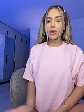 BarbieDoll13 – Naživo XXX chat