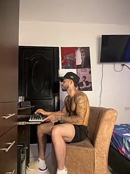 Kenny_romanoのウェブカメラショー