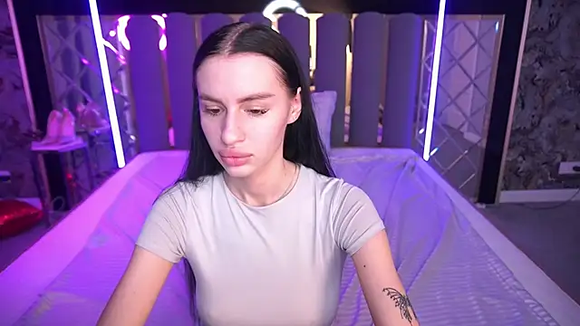 Snow_WhiteeeX – Naživo XXX chat