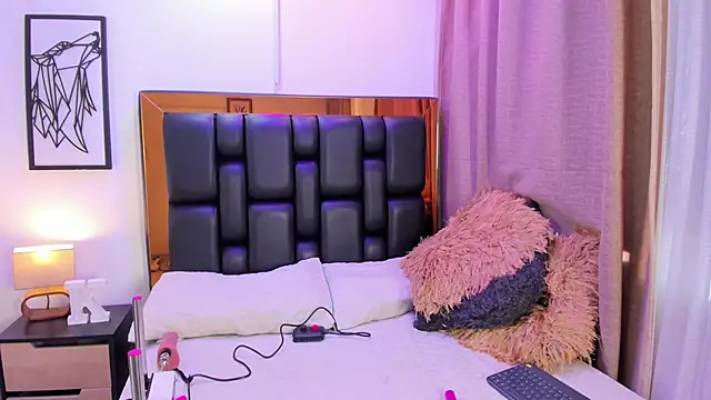 AllisonAdams_ – Naživo XXX chat