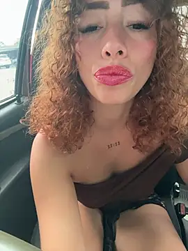 roxyrougee 即時 XXX 聊天