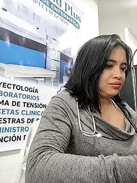 MILA__06's Webcam Show