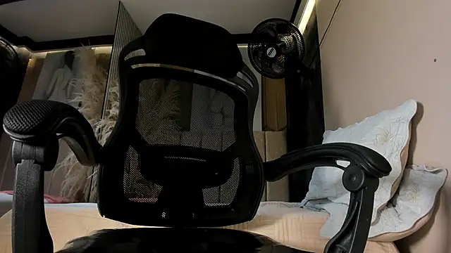 DylanRoyce_ Chat XXX in diretta