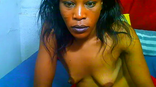Chatroom XXX en direct de freaky_naughty