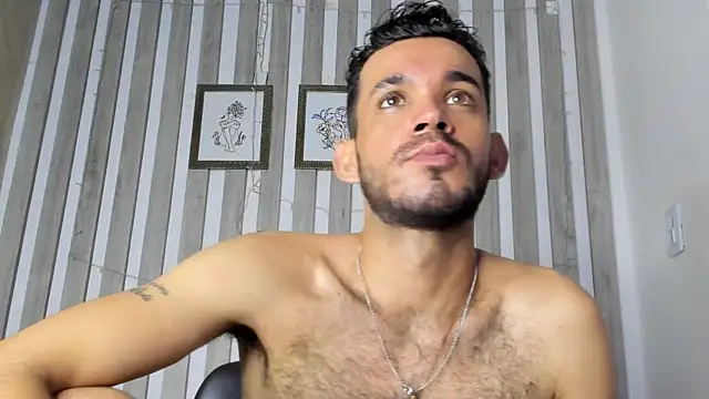 EthanGrey webcam show