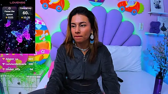 HannaPretthy Live XXX-Chat