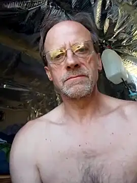 Quebec46's Live XXX Chat