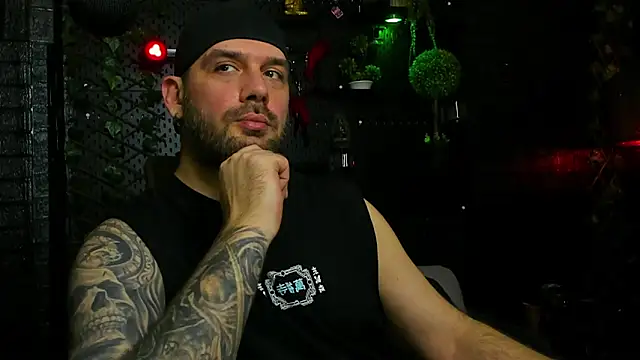 LexHardy's Live XXX Chat