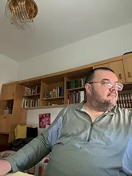 DeltaalexのライブXXXチャット